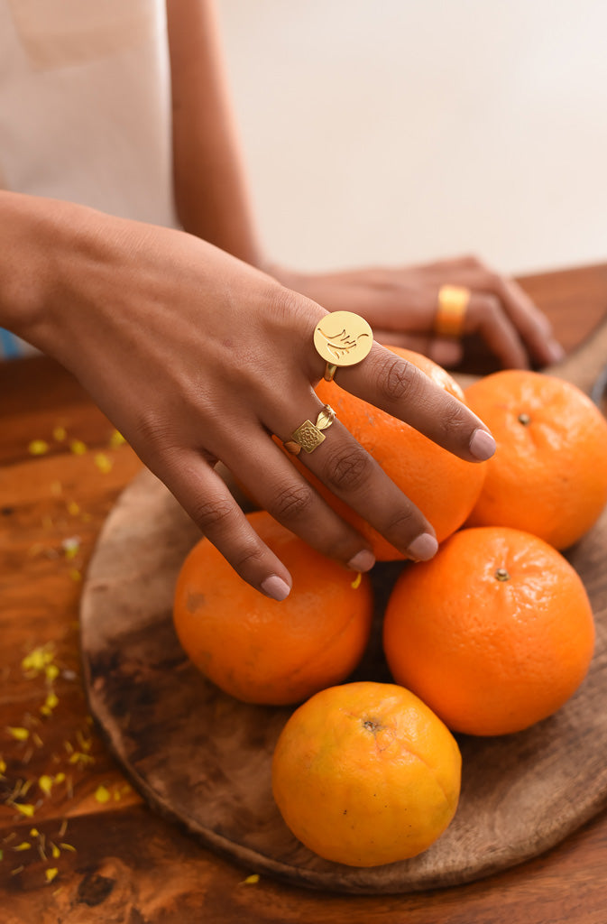 Parikrama RingRingsDepicting tales of the marvels created in the past, our parikrama ring is a culmination of indigenous motives. Intricately worked on by skilles artisans, each elemenGlobalistinaParikrama RingGlobalistina