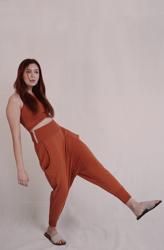 Satara Harem TrousersTrousersOur versatile Satara harem trousers, made of organic cotton with a hint of lycra to give you 100% freedom of movement and comfort. The waistband and ankle cuffs are GlobalistinaSatara Harem TrousersGlobalistina