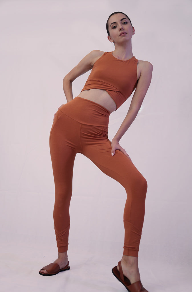 Lovina LeggingsLeggingsThese leggings went through many hours of Yoga before we gave the green light for production. And here's what we offer you:The softest cotton leggings with that extrGlobalistinaLovina LeggingsGlobalistina